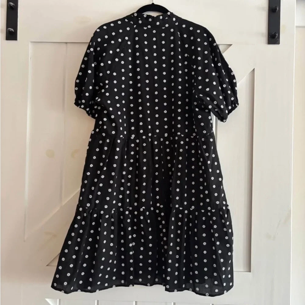 CeCe Black and White Floral Embroidered 100% Cotton Dress - Picture 6 of 6
